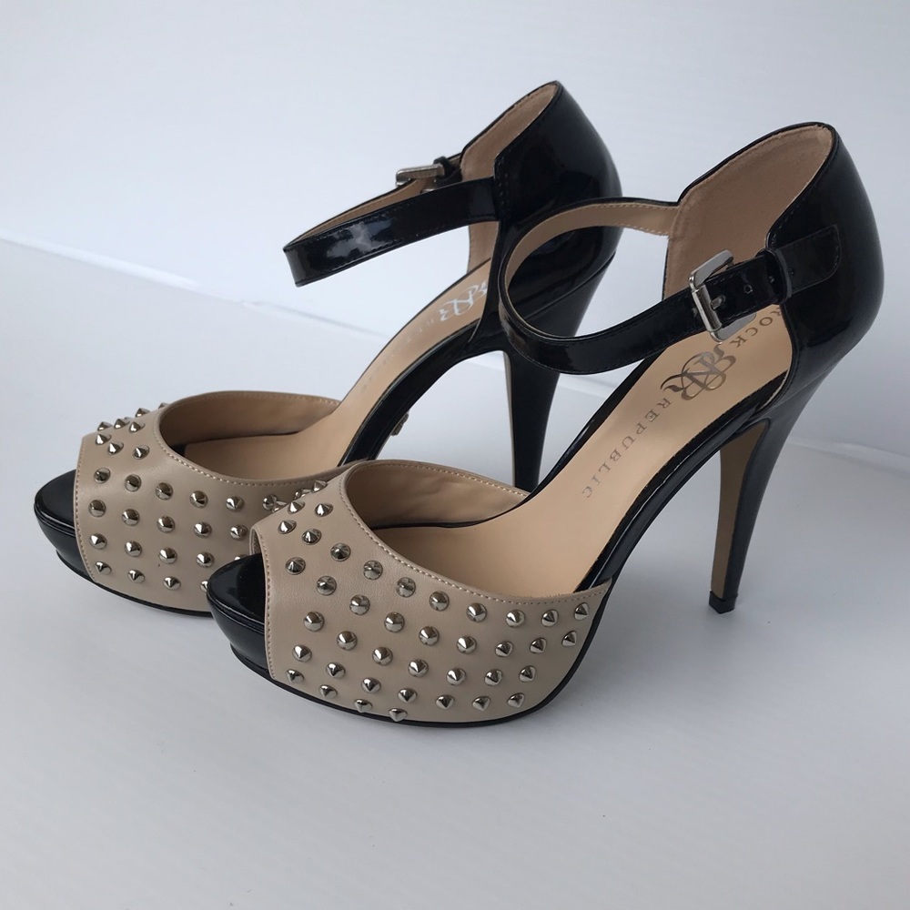 Rock and Republic Peep Toe Studded Heels